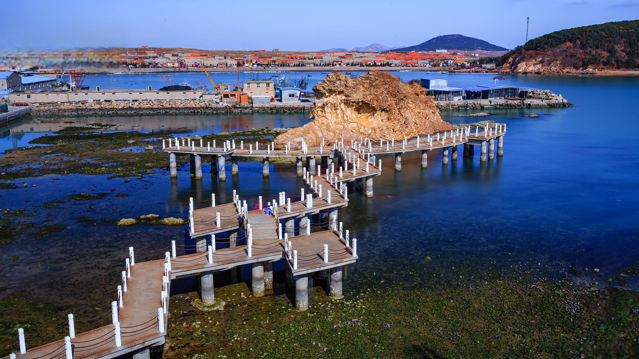 荣成风景区,大自然与人文的和谐共处 荣成风景区是一个充满自然美景和