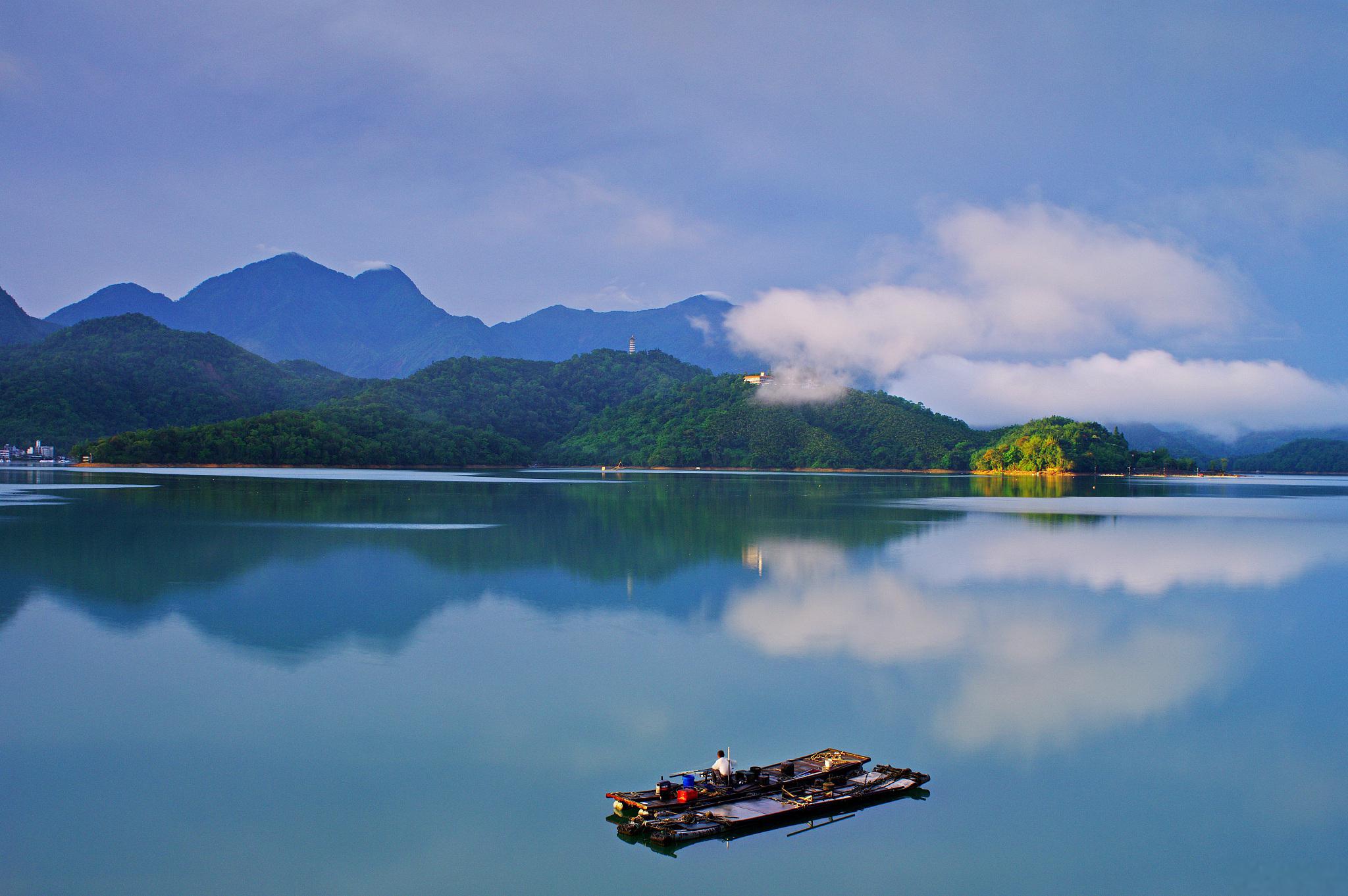 黄山太平湖旅游攻略 黄山太平湖是一个集自然风光,历史文化,旅游资源