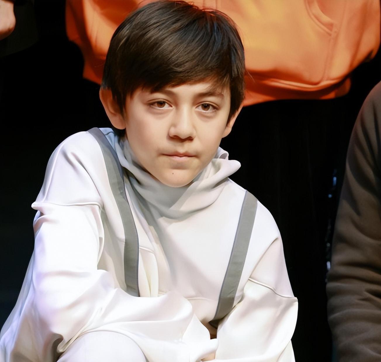 混血儿的颜值之路 混血儿的数量不胜枚举,然而,有一些混血明星的孩子