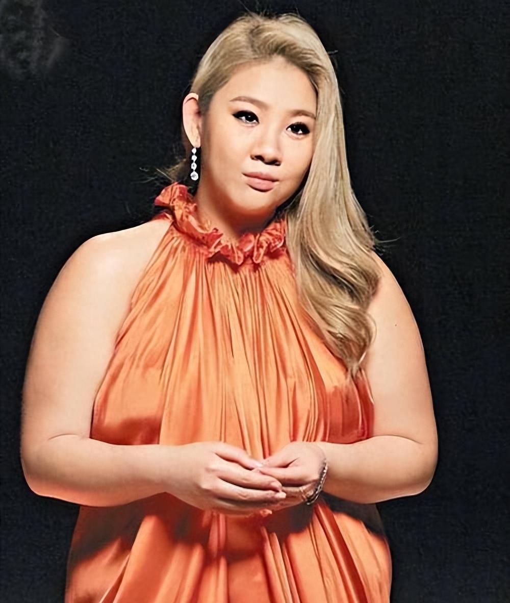 经纪人回应生病停工 著名港星郑少秋与前妻沈殿霞所生的女儿郑欣宜