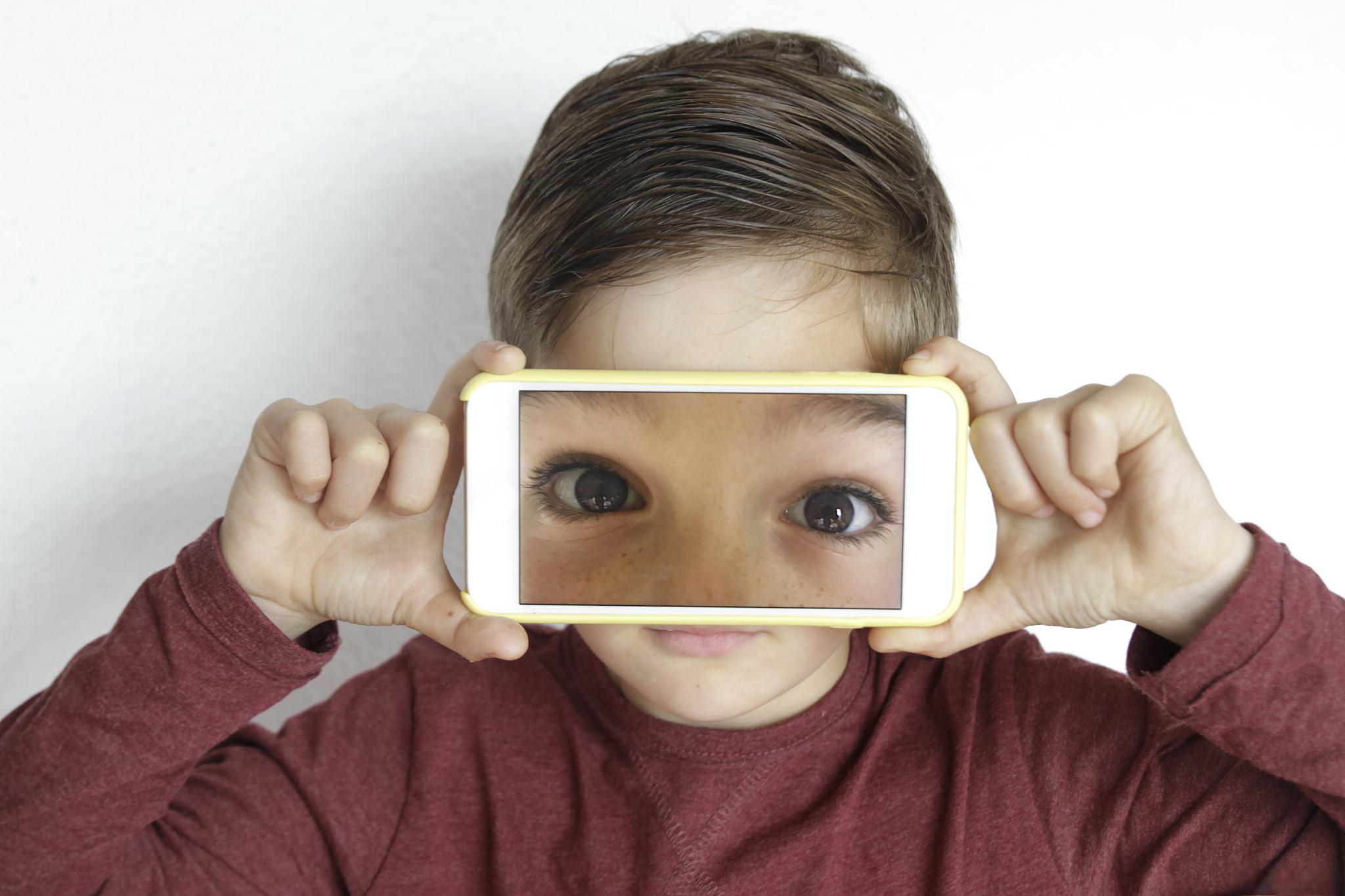 儿童易发生斜视的原因 儿童易发生斜视的原因是多方面