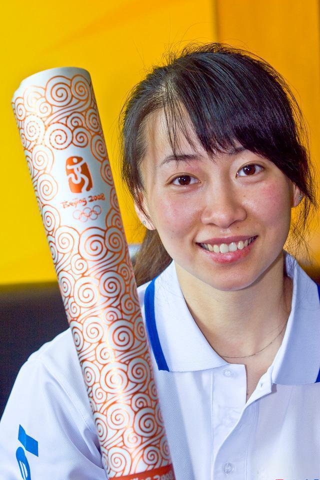 演员金晶怀孕照曝光 演员金晶晒出怀孕照,展现出了幸福和温柔的一面