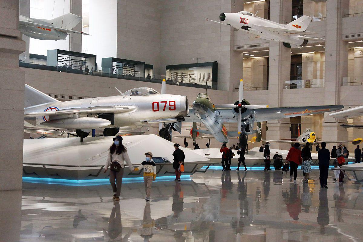 当您前往中国军事博物馆(军博)并未成功预约门票时,您可能会感到失望