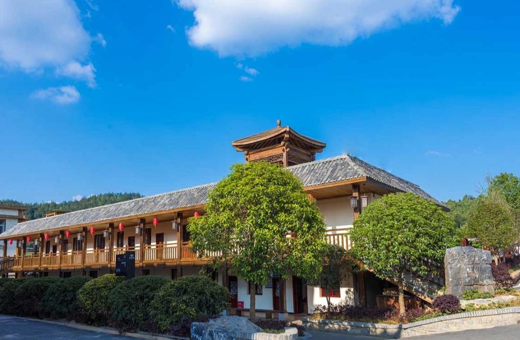 龙南虔心小镇——探寻赣南山水间的宁静致远 龙南虔心小镇,一个隐藏在