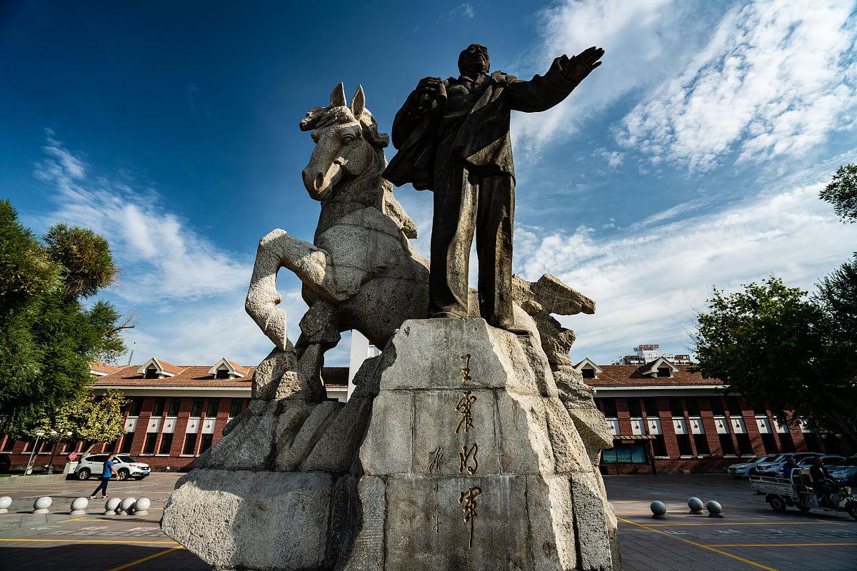 石河子的旅游景点图片