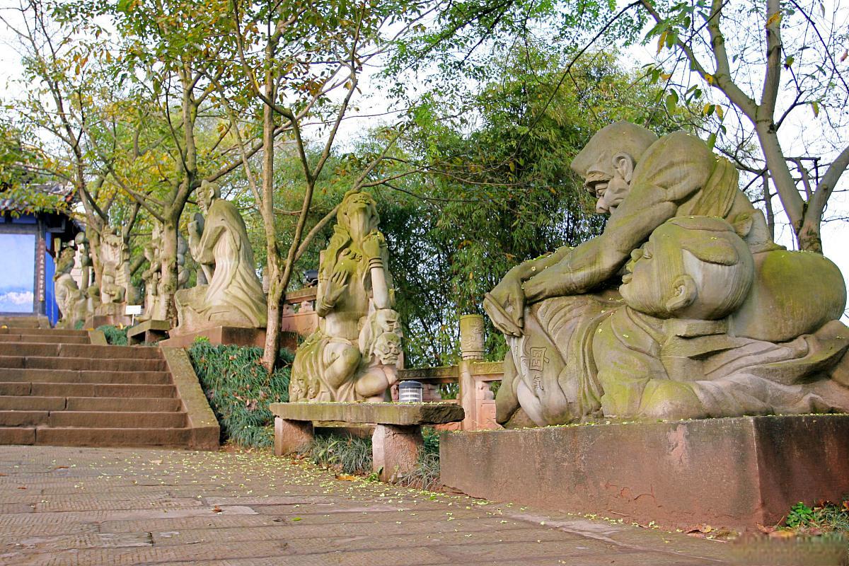 德阳石刻公园:历史文化,艺术和自然风光的交融 德阳石刻公园位于四川
