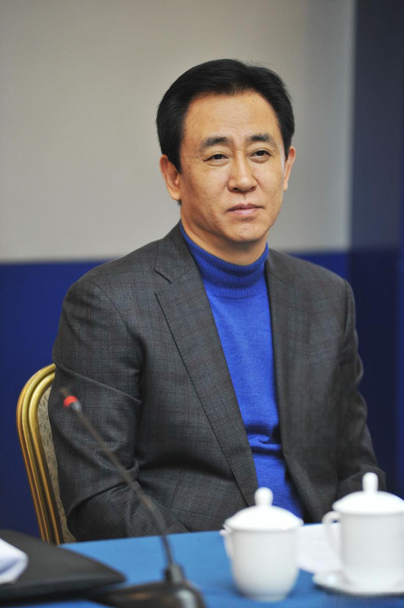 许家印家族的三位年轻一代 许家印的三位年轻一代,许明清,许明恒,许明