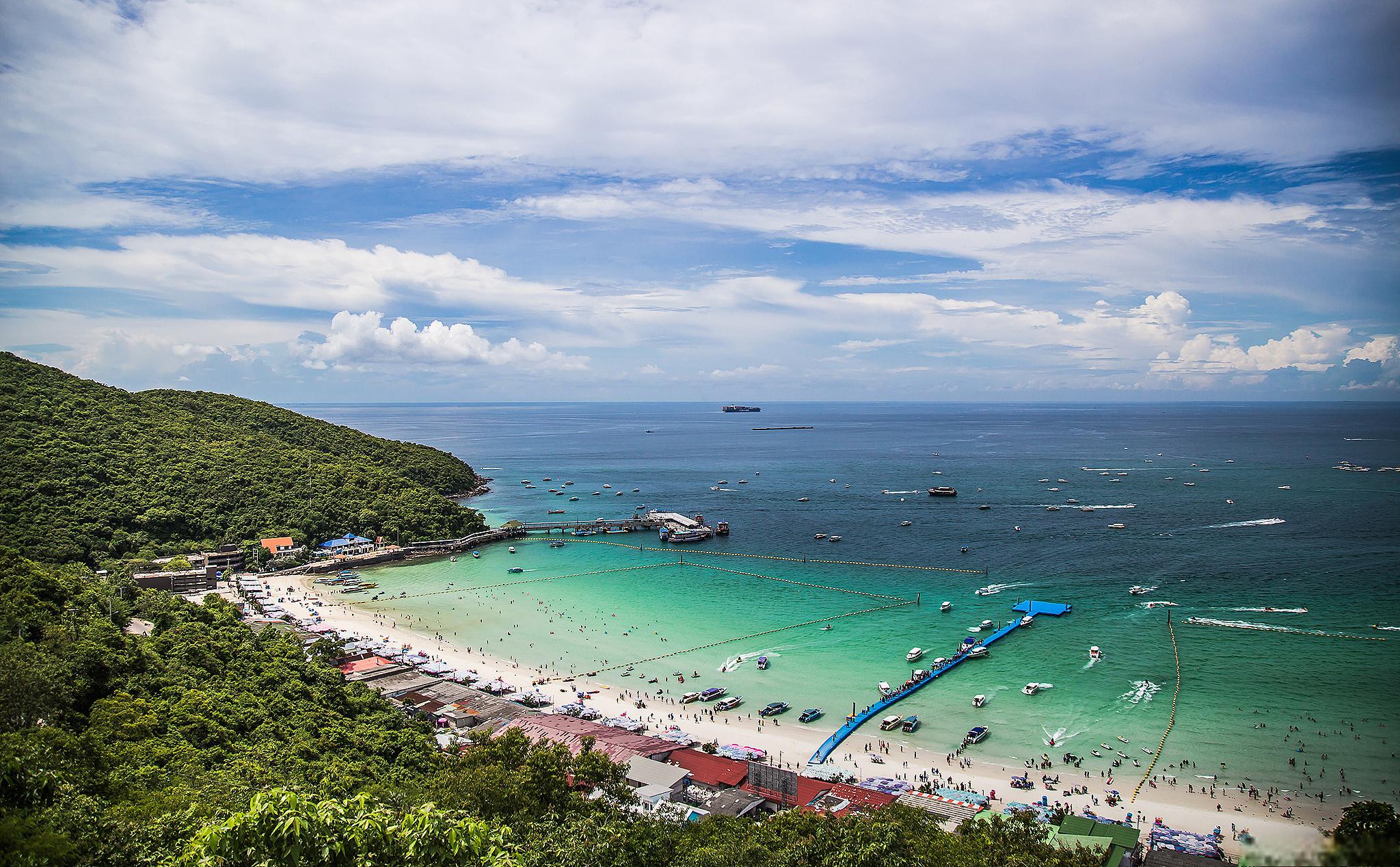分界洲岛旅游攻略 分界洲岛,位于中国海南岛的东部,是一座小而美的