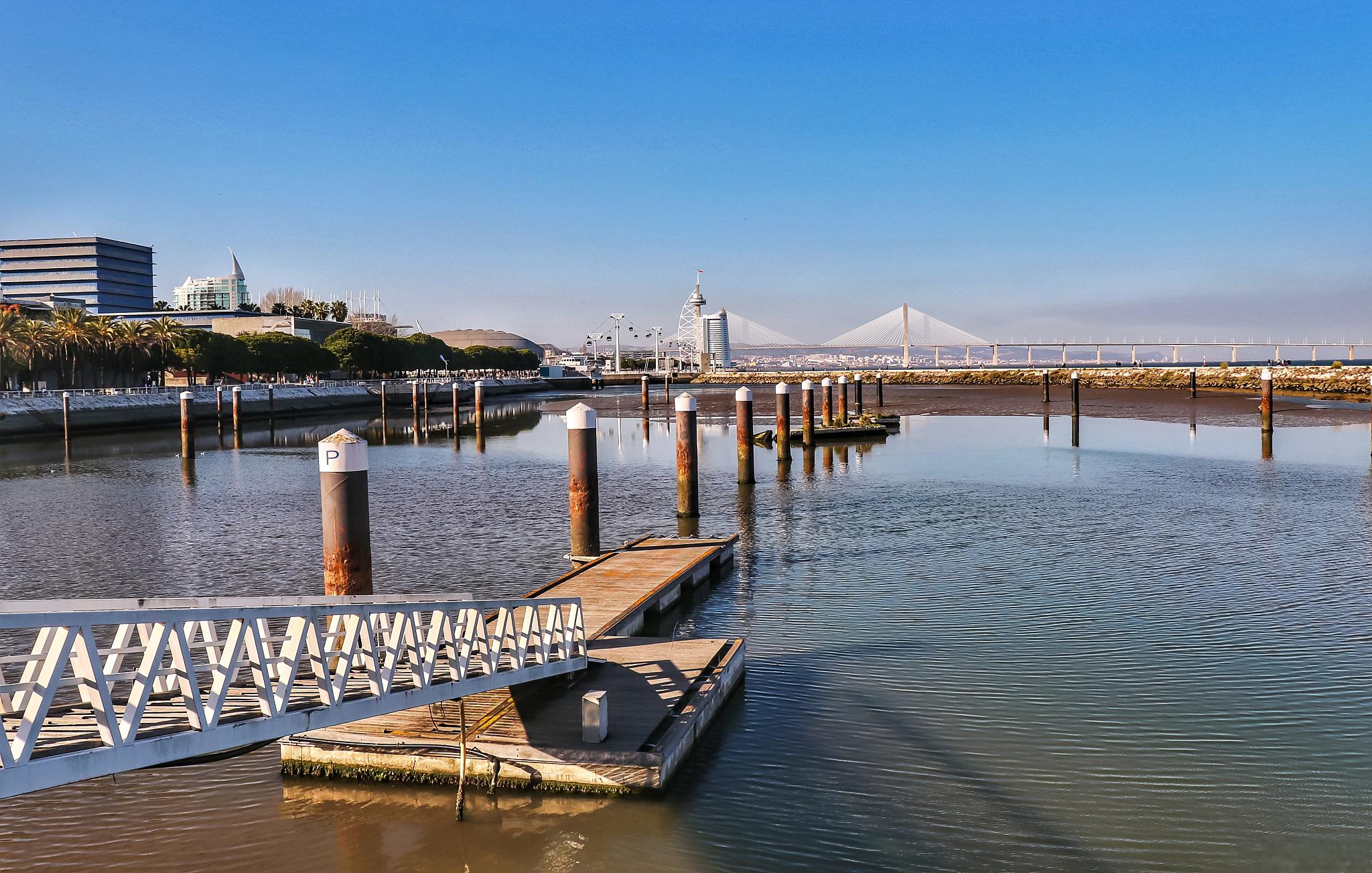星海公园,大连市的地标性景点 星海公园,位于中国辽宁省大连市沙河口