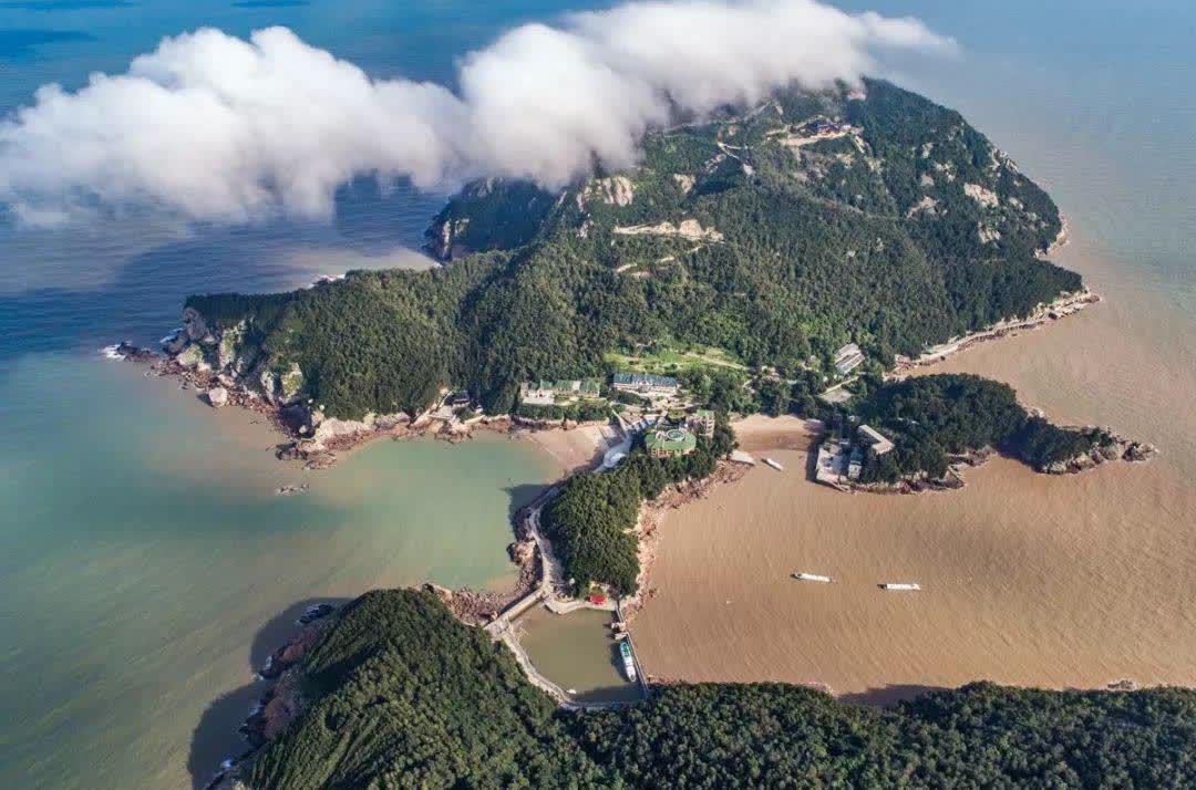 大鹿岛旅游攻略 大鹿岛,是.@旅行大乱斗阿离的动态