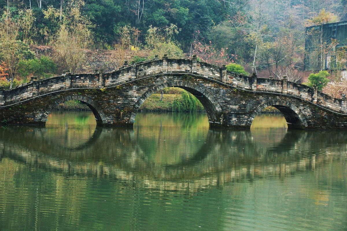 瑶里,一个山水田园的美丽世界 瑶里,一个深藏在江西省景德镇市浮梁县