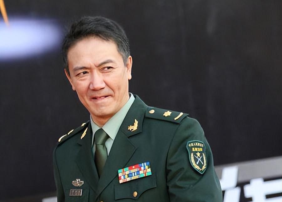 李幼斌:演艺生涯的多面性与深厚底蕴 李幼斌是中国电影电视界不可或缺
