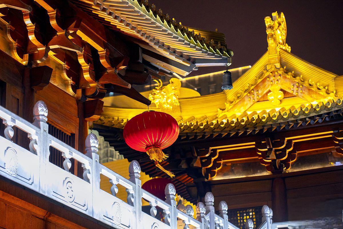 西安大雁塔周边景点推荐 西安大雁塔周围有许多著名的景点,这里我为您