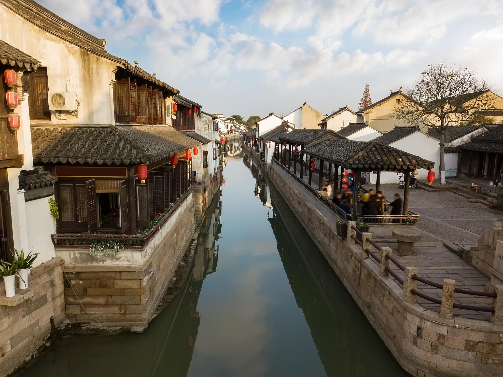 苏州震泽古镇,一个充满古色古香的历史文化名镇,坐落在苏州市吴江区.