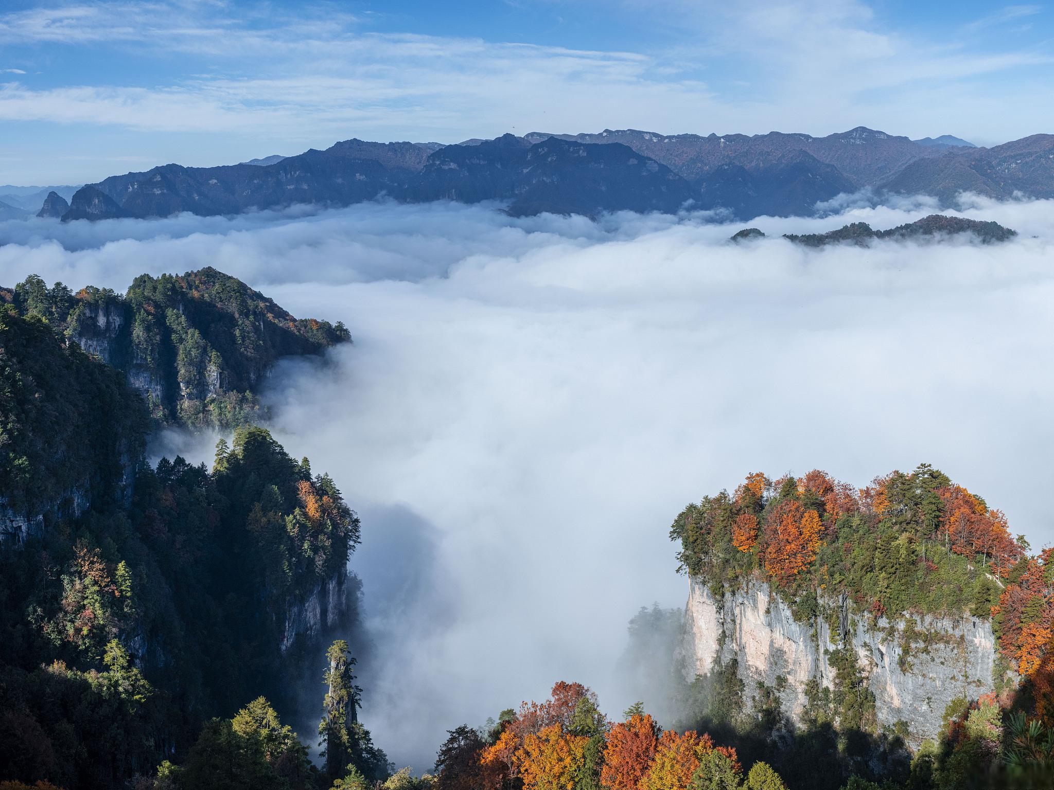 四川光雾山:5a景区 光雾山位于四川省巴中市南江县北部,是川陕两省的