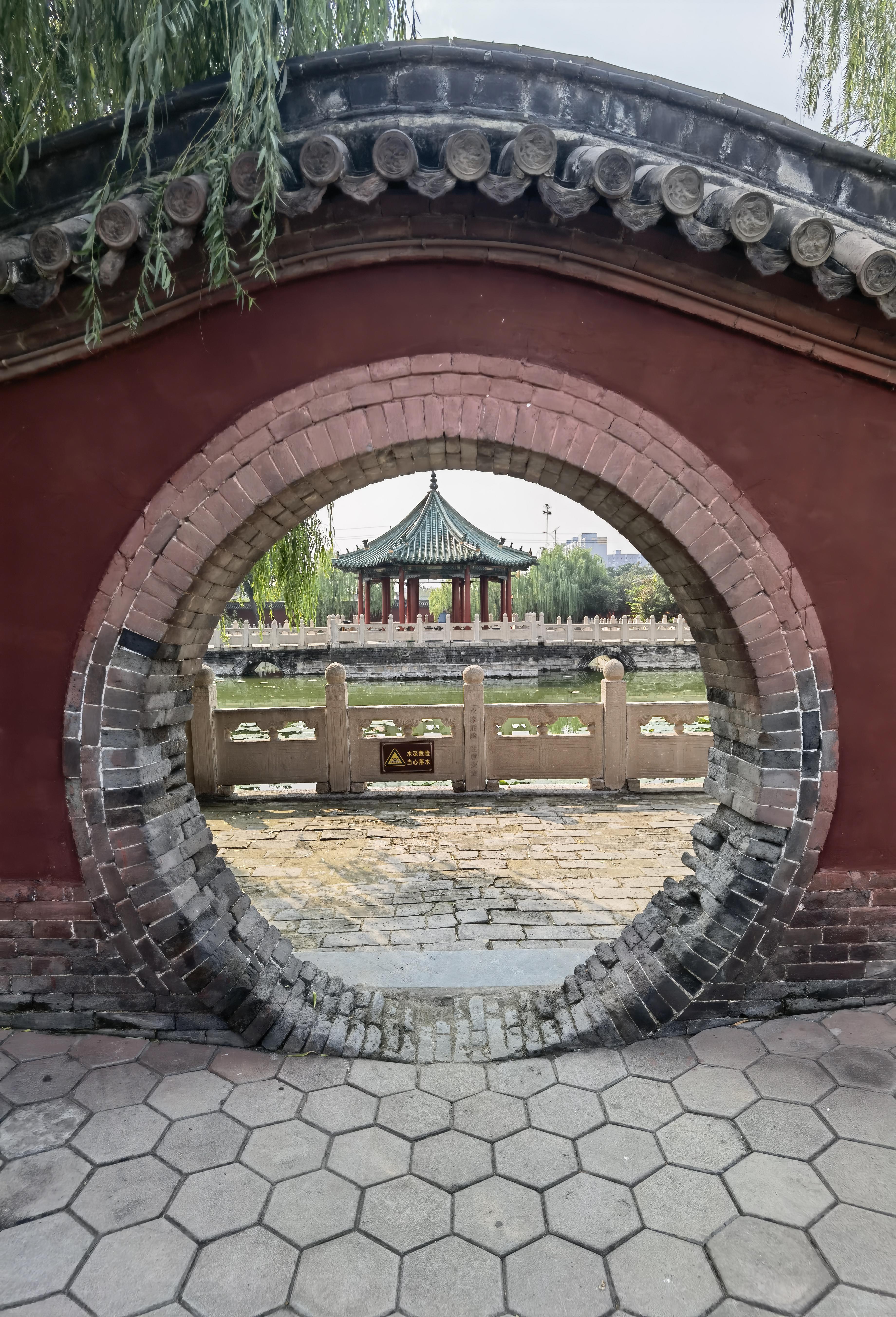 黄粱梦吕仙祠游记 黄粱梦吕仙祠为全国重点文物保护单位(第七批),国家