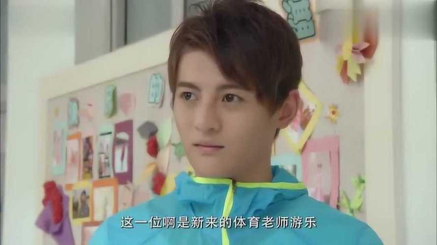 巴啦啦小魔仙体育老师扮演者 苏伟是一位中国大陆的演员和歌手,他在