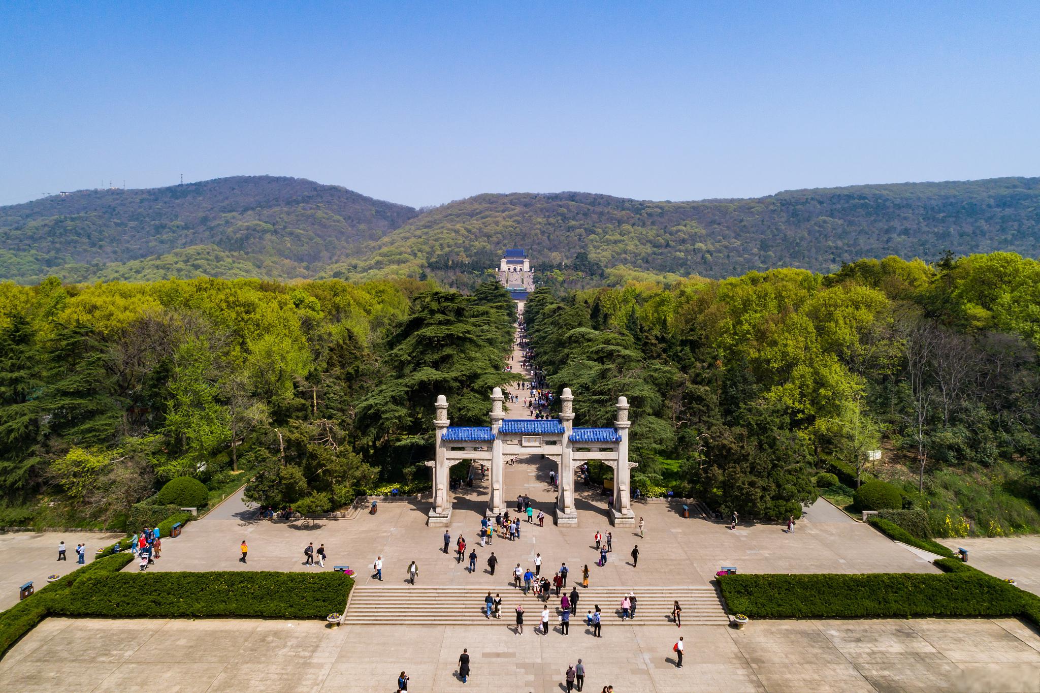 钟山风景区,江苏的瑰宝 江苏一景区,名胜古迹多达200多处,84个景点,被