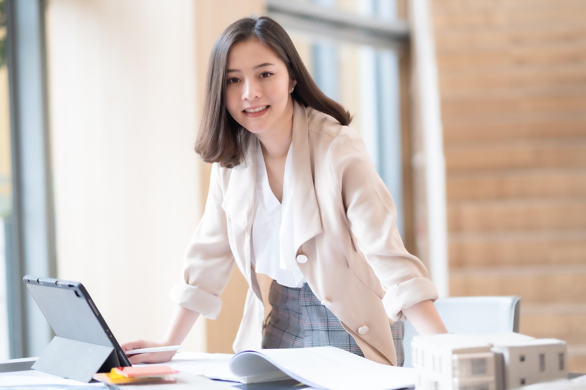 25岁女白领,月薪3000到年入50万,她的理财秘诀是什么 小月的理财秘诀