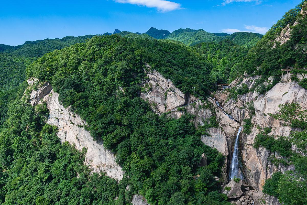 河南白云山,美到霸屏 白云山风景区位于中国河南省驻马店市,是河南省