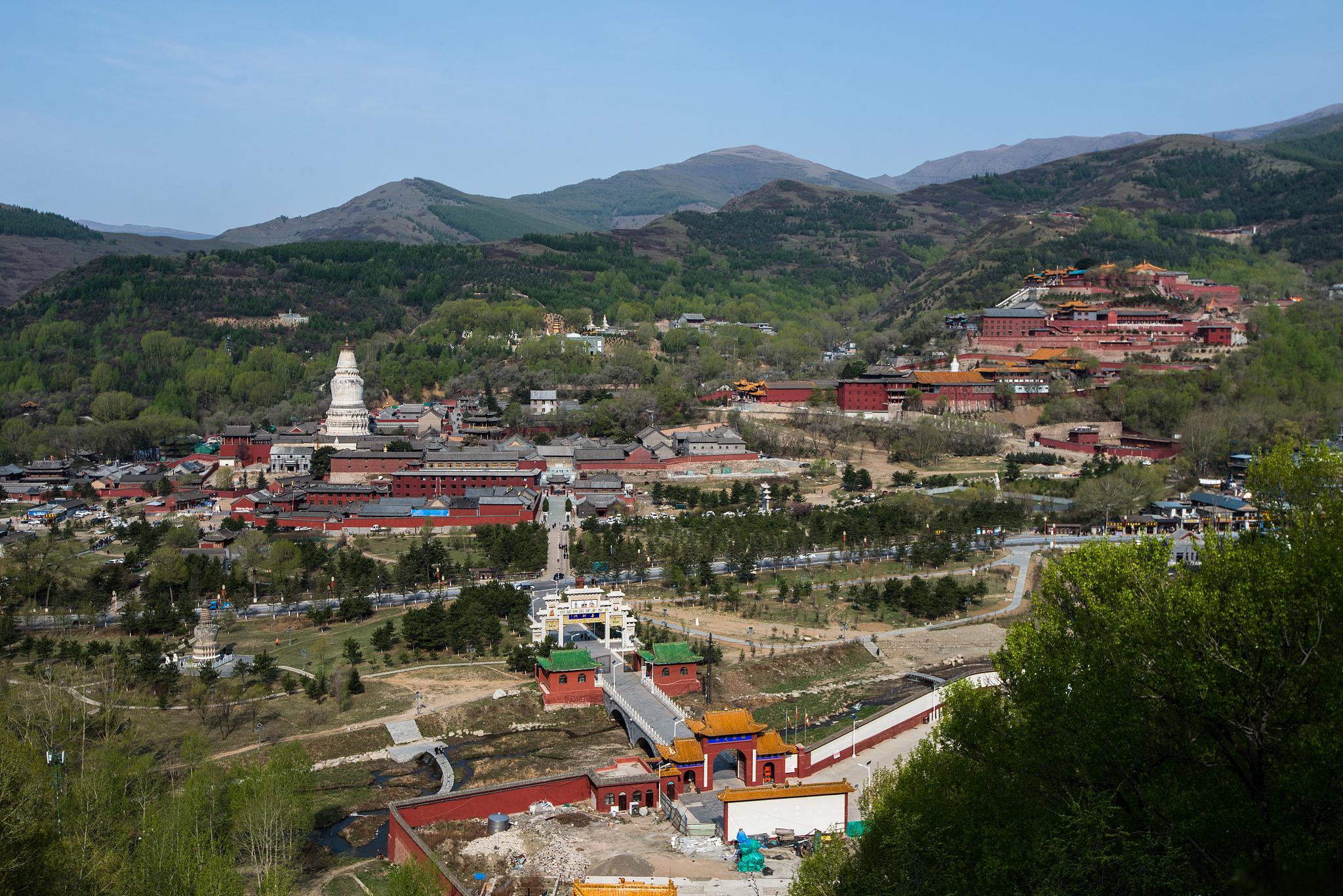 五台山,佛教文化和自然风光的完美结合 山西五台山,位于山西省忻州市