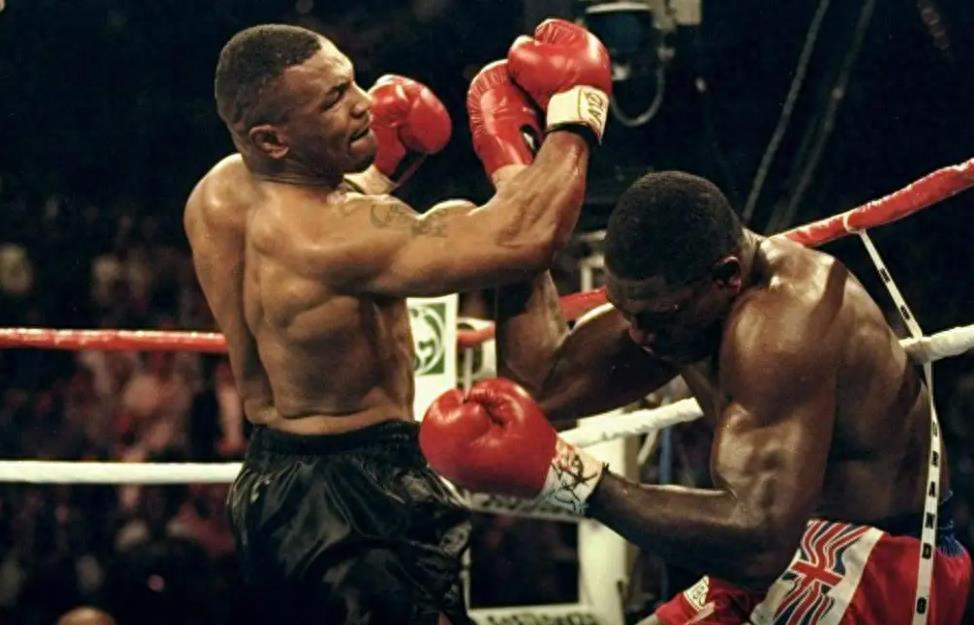 拳王泰森的传奇一生 拳击界的传奇人物泰森,无论是否对拳击运动感兴趣