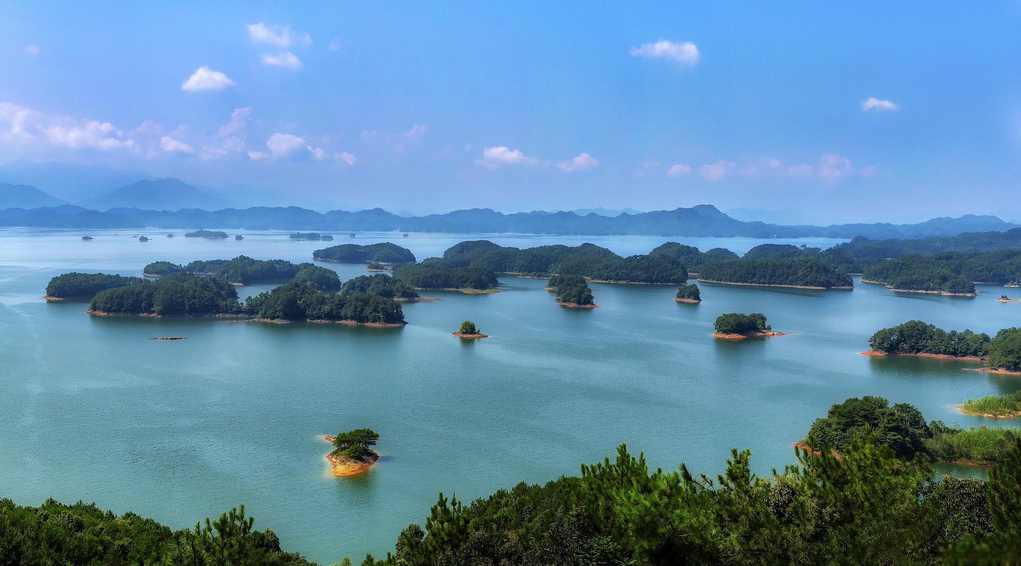 千岛湖自驾游路线 千岛湖,这个位于浙江省杭州市淳安县的璀璨明珠,以