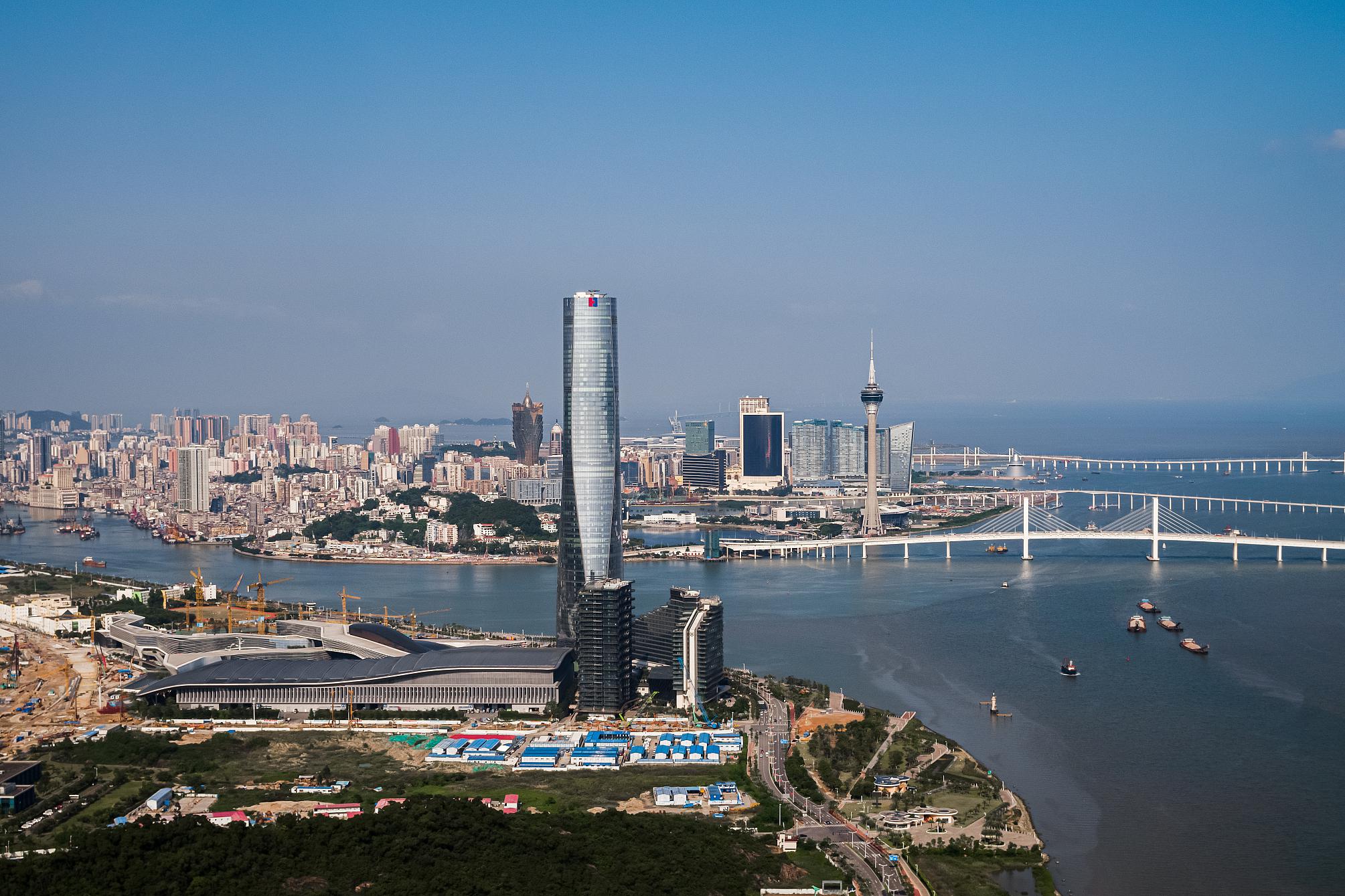 如果你想要体验珠海的魅力,那么以下这几个景点是你不容错过的.