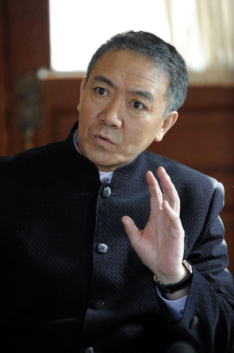 《天地粮人》:粮仓公平公正 《天地粮人》是一部以粮食行业为背景的