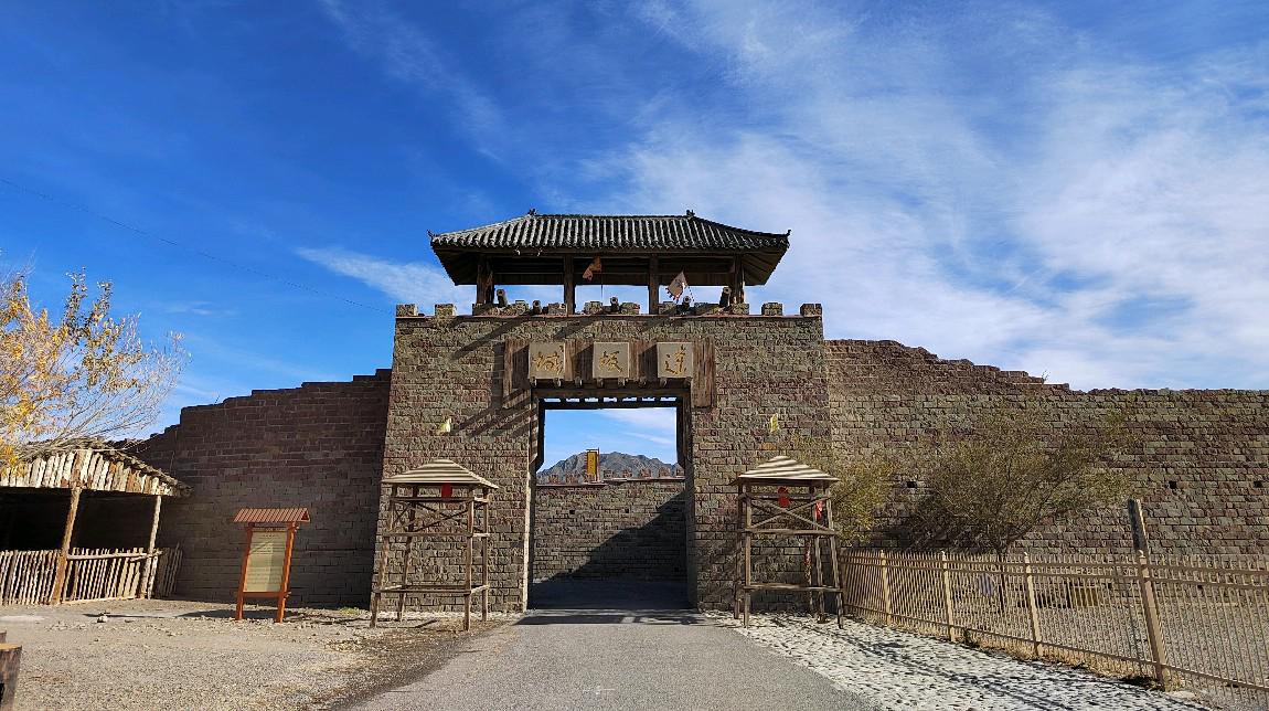 达坂城古镇旅游攻略 一首歌,一个人,一座城,王珞宾的《达坂城的姑娘》