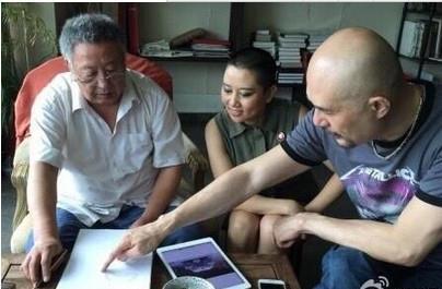 恩师唐杰忠离世,徐锦江哭成泪人 代相声大师唐杰忠昨晚不幸离世,享年
