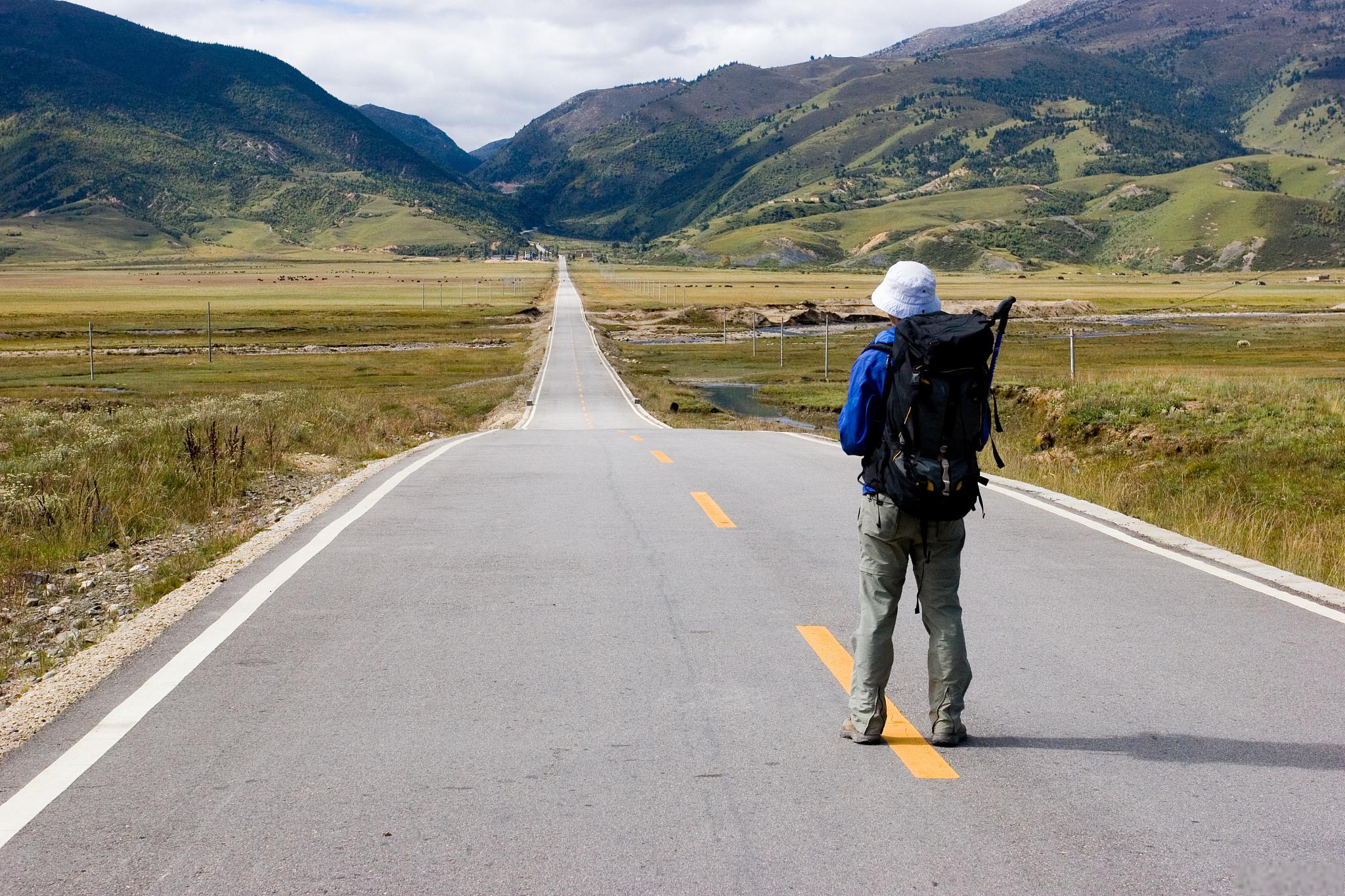 旅行中应对紧急情况的建议 在旅途中,出现紧急情况是难免的,例如意外