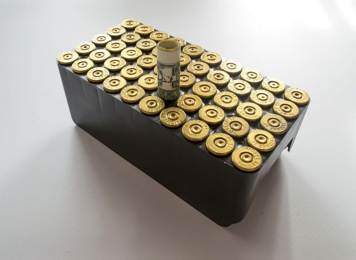 黑金电池和铅酸电池的优劣 黑金电池和铅酸电池是两种常见的电动车用