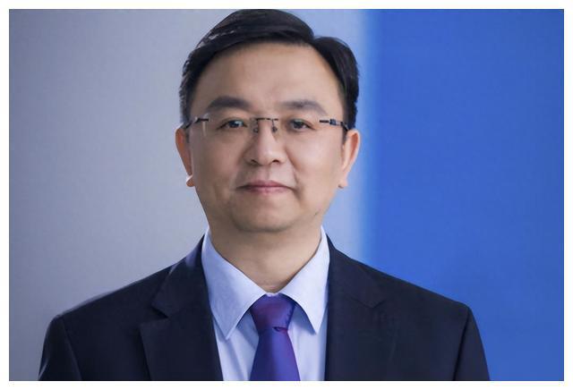 比亚迪总裁王传福:兄嫂的恩情 比亚迪创始人王传福的成长经历和他与