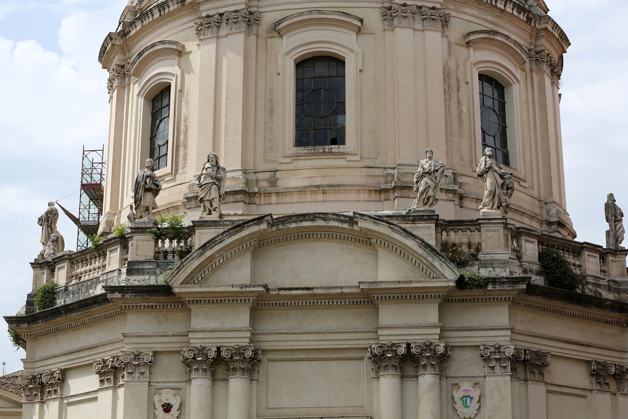 在这个独具魅力的历史文化街区,有着宏大的中华巴洛克建筑群,保存完好