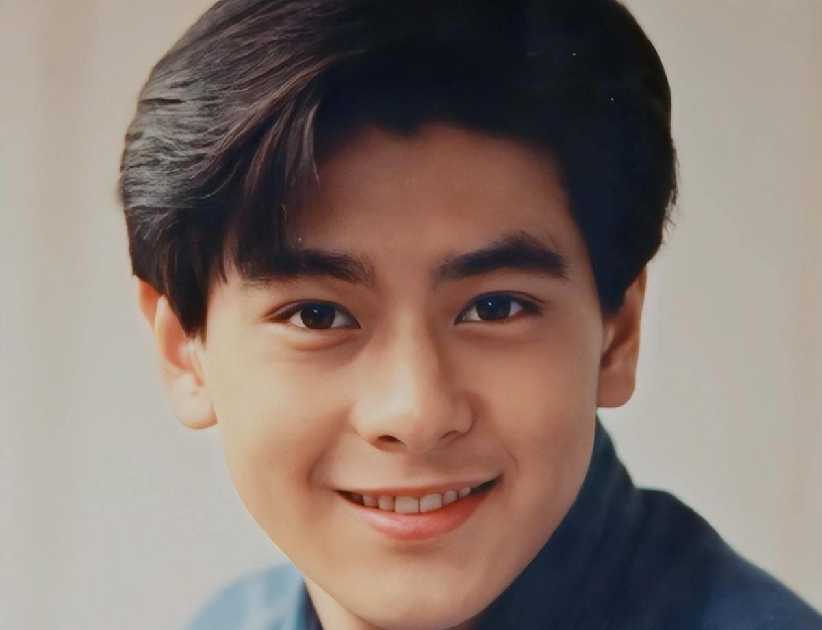 林志颖:珍惜台上的分分秒秒 林志颖在49岁的年纪依然保持着活跃的姿态