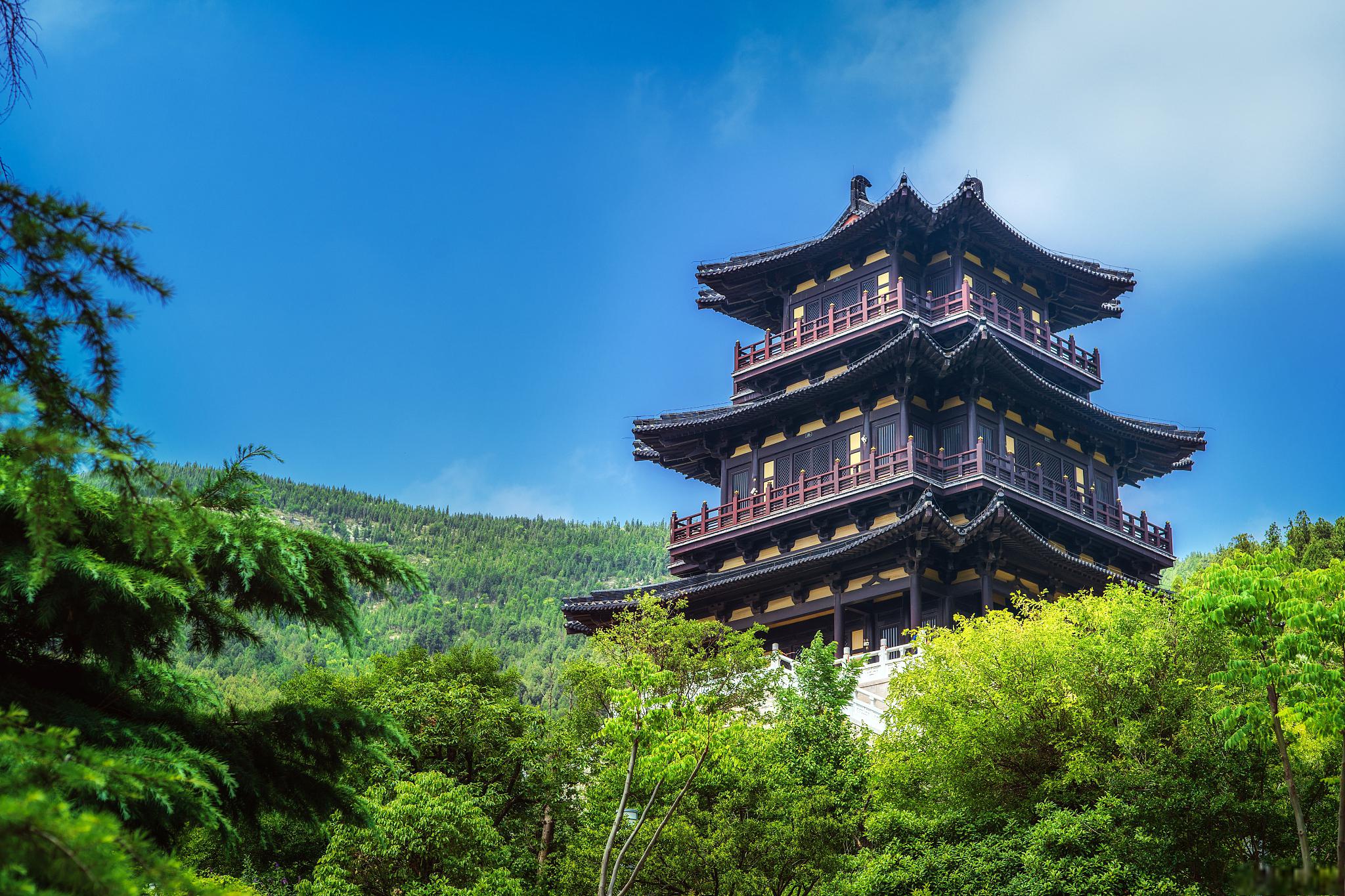 江苏徐州的5个著名建筑 徐州,位于江苏省北部,因其悠久的历史和独特的