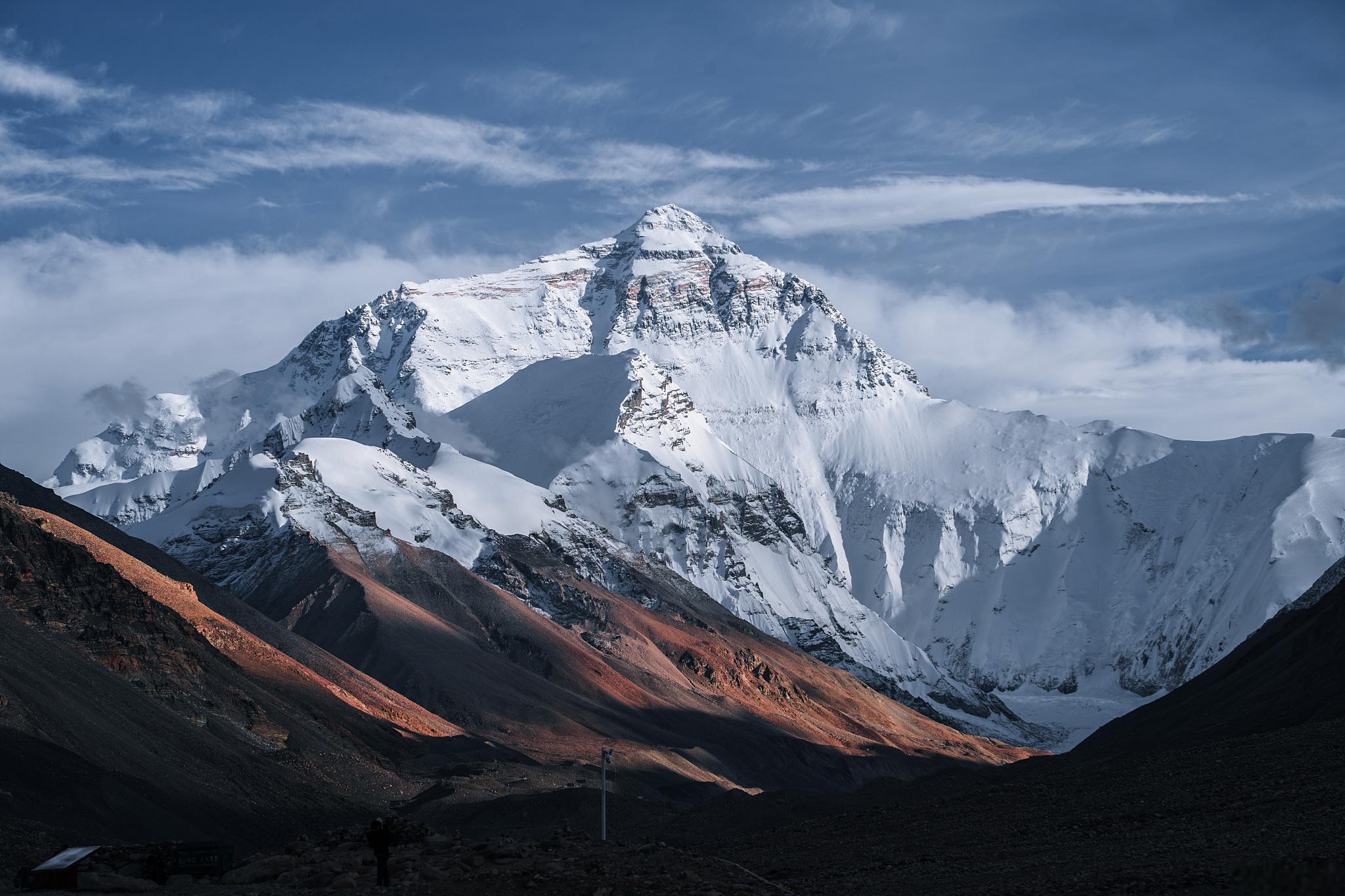 雄伟的高山图片