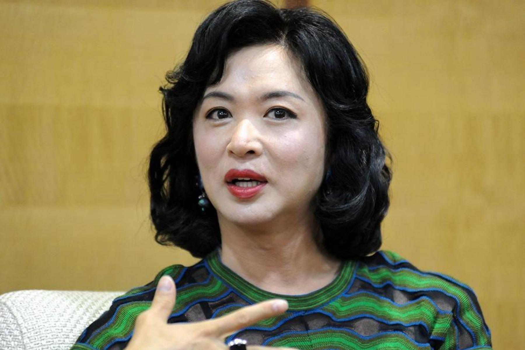 金星:回答的太完美 金星是娱乐圈中的一股清流,她勇于直面自己,敢于