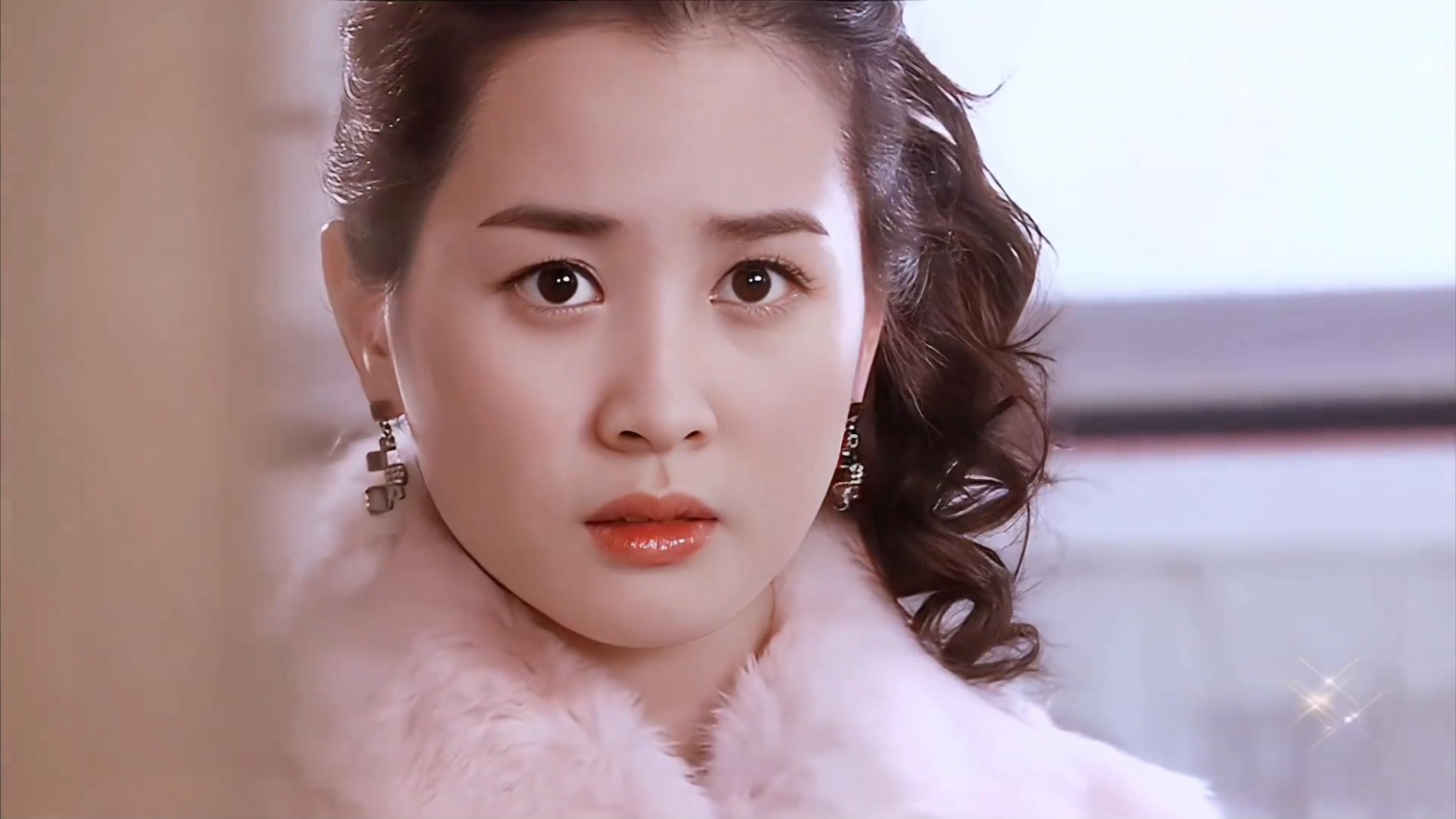 李多海:90后童年女神,无法超越的经典 李多海,她是90后童年的女神