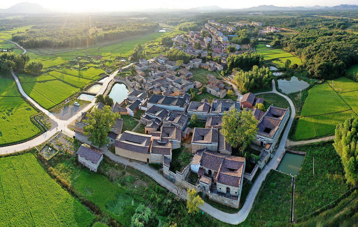 探访龙亢镇:感受历史与自然的完美融合 领略旅游攻略龙亢镇,这个充满