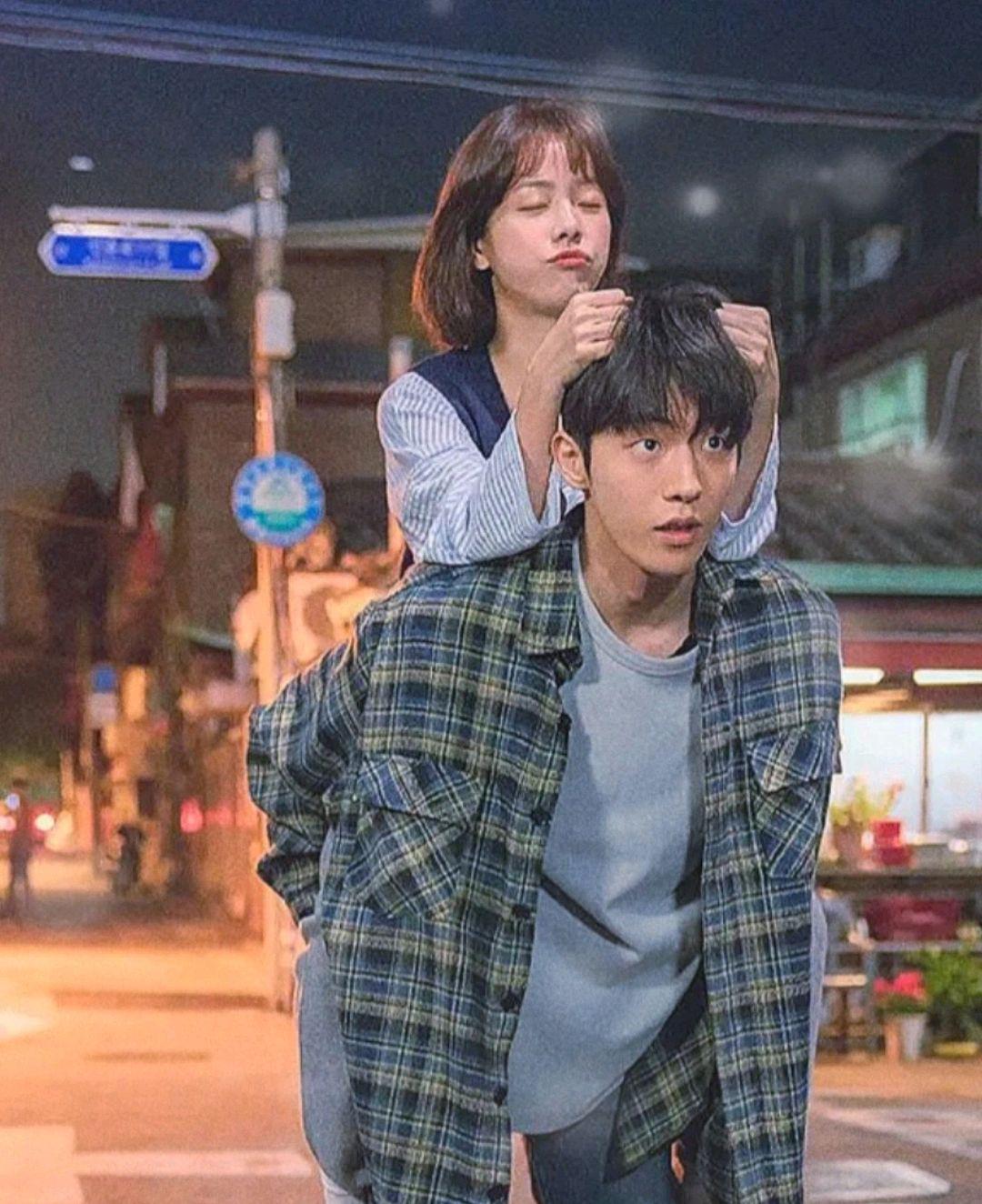 《耀眼》:冬日治愈好剧 这部韩剧以老人为主角,讲述了一个年轻女孩