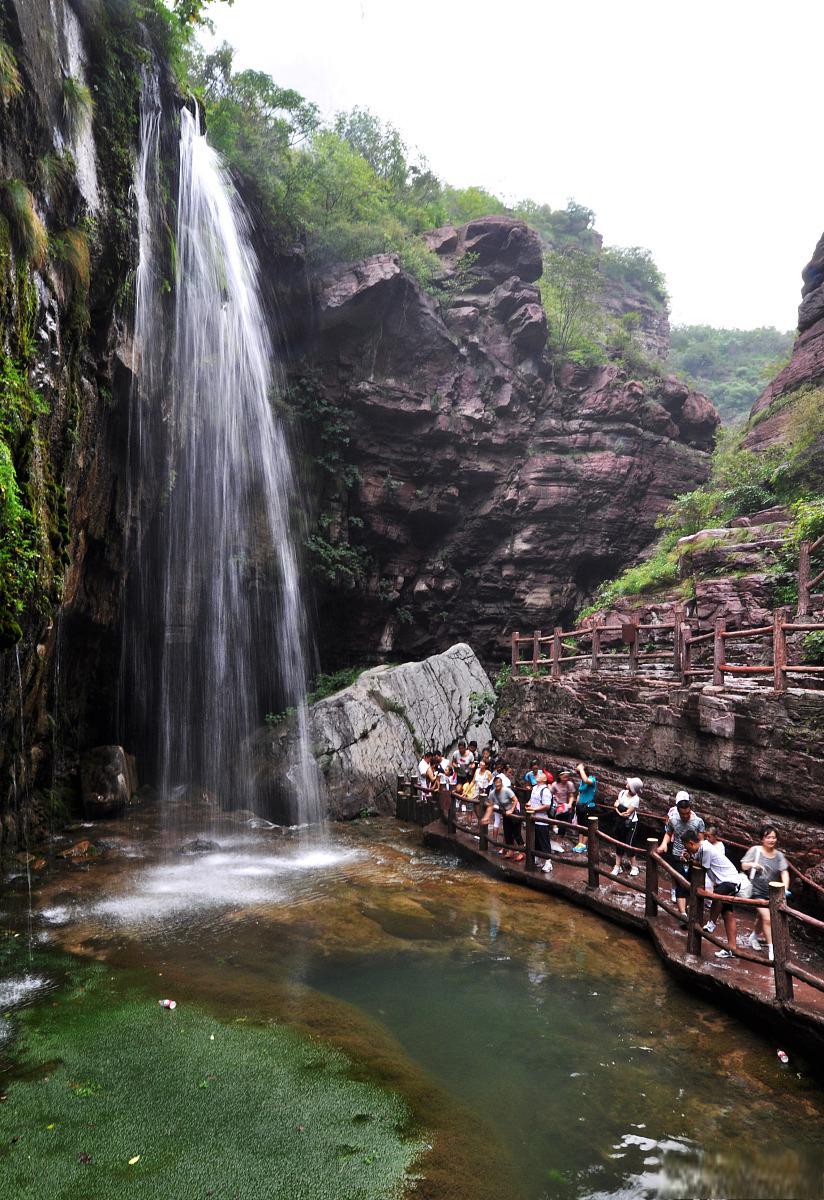 宝泉风景区旅行攻略 宝泉风景区位于河南省新乡辉县市西四十公里处的