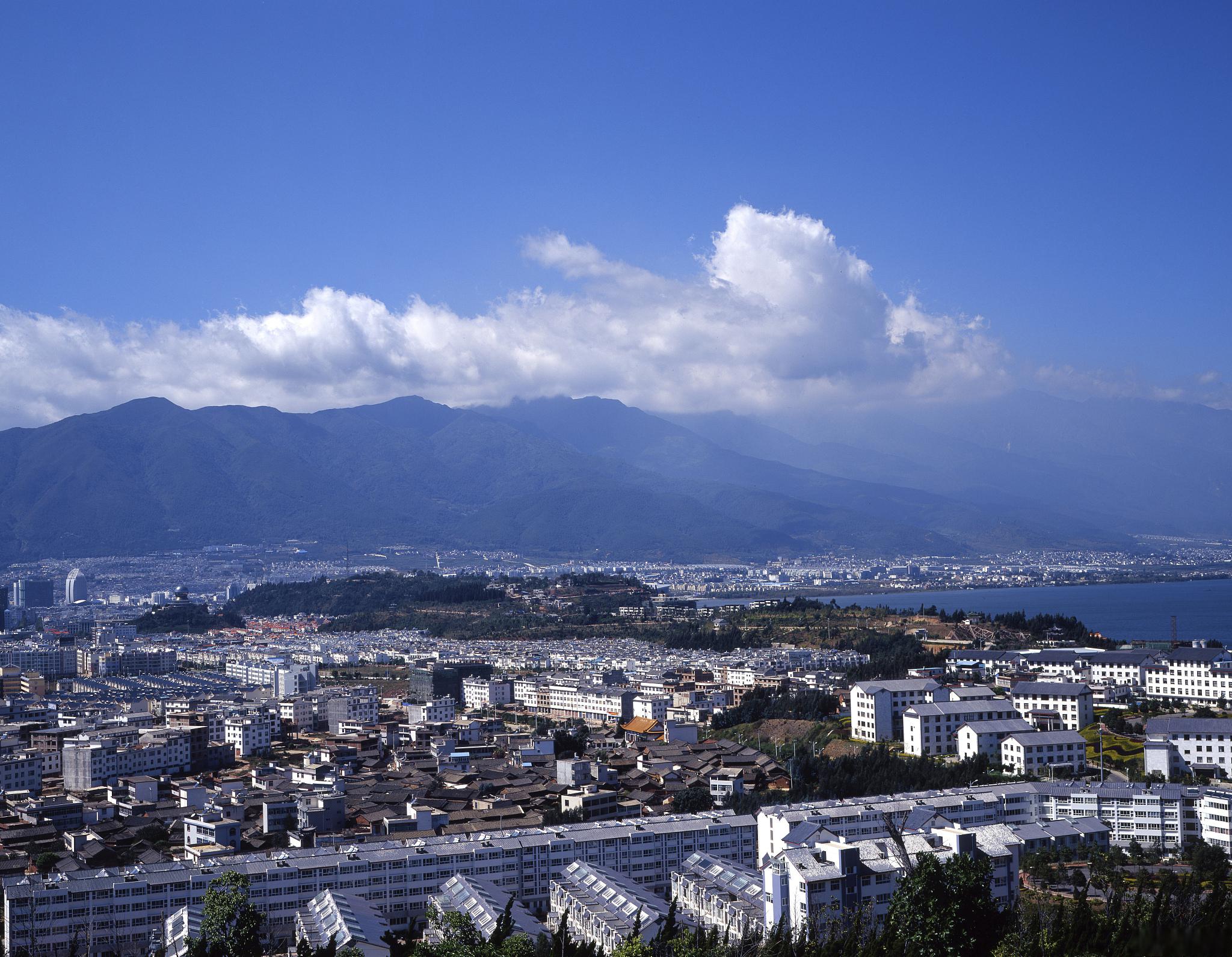 江城哈尼族彝族自治县 江城哈尼族彝族自治县位于云南省普洱市下辖,因