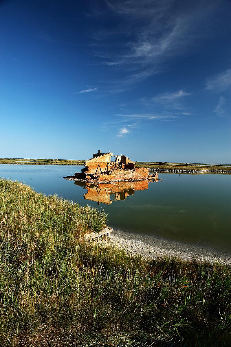 达里湖自驾游攻略 达里湖,位于内蒙古赤峰市克什克腾旗,是一个以保护