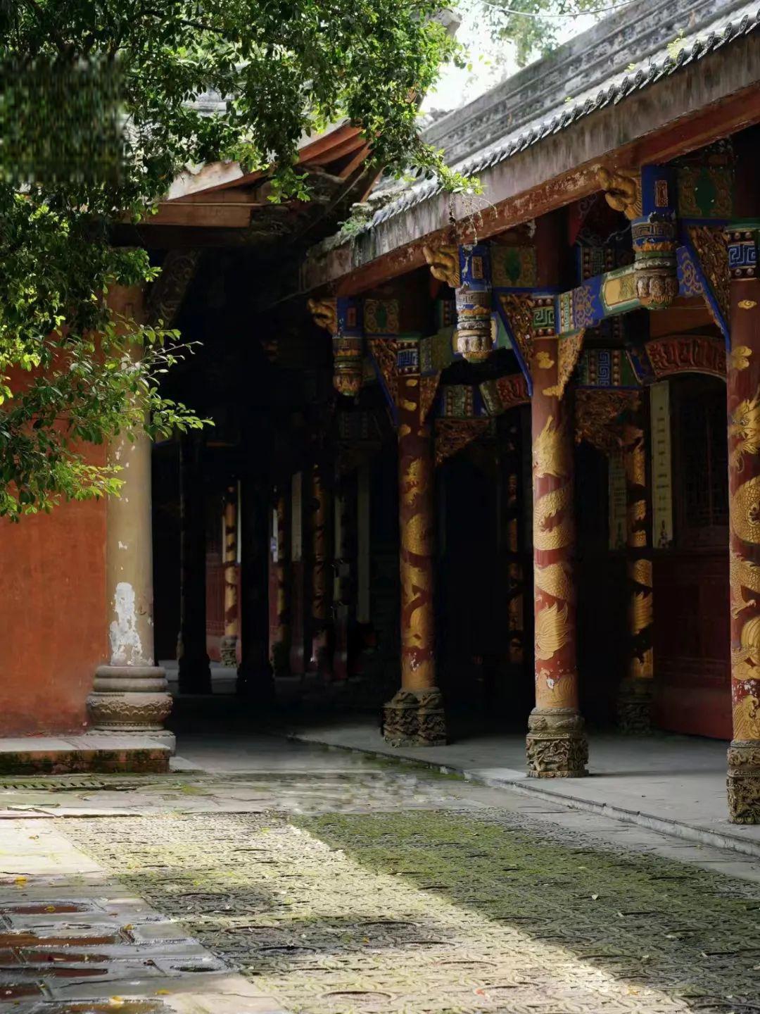 德阳龙居寺,一座被入选"国保"的明代古寺 这个地方就算周末来,也可能
