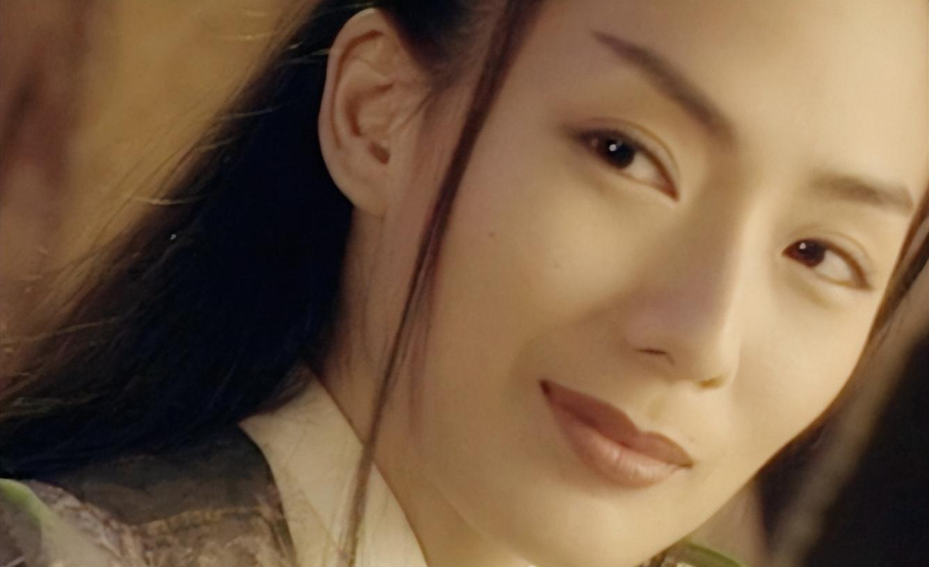 郑秀珍:坚定勇敢地面对人生 郑秀珍,曾是新加坡的一名备受瞩目的演员