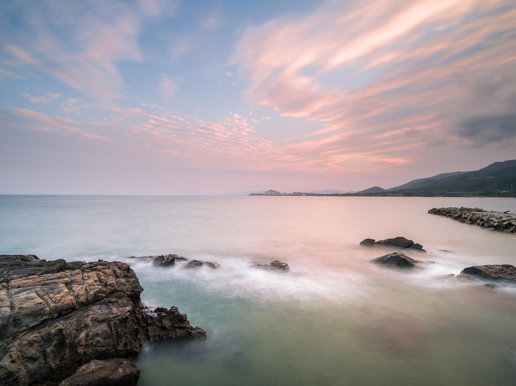 分界洲岛旅游攻略 分界洲岛,位于中国海南岛东海岸,是一个美丽而宁静