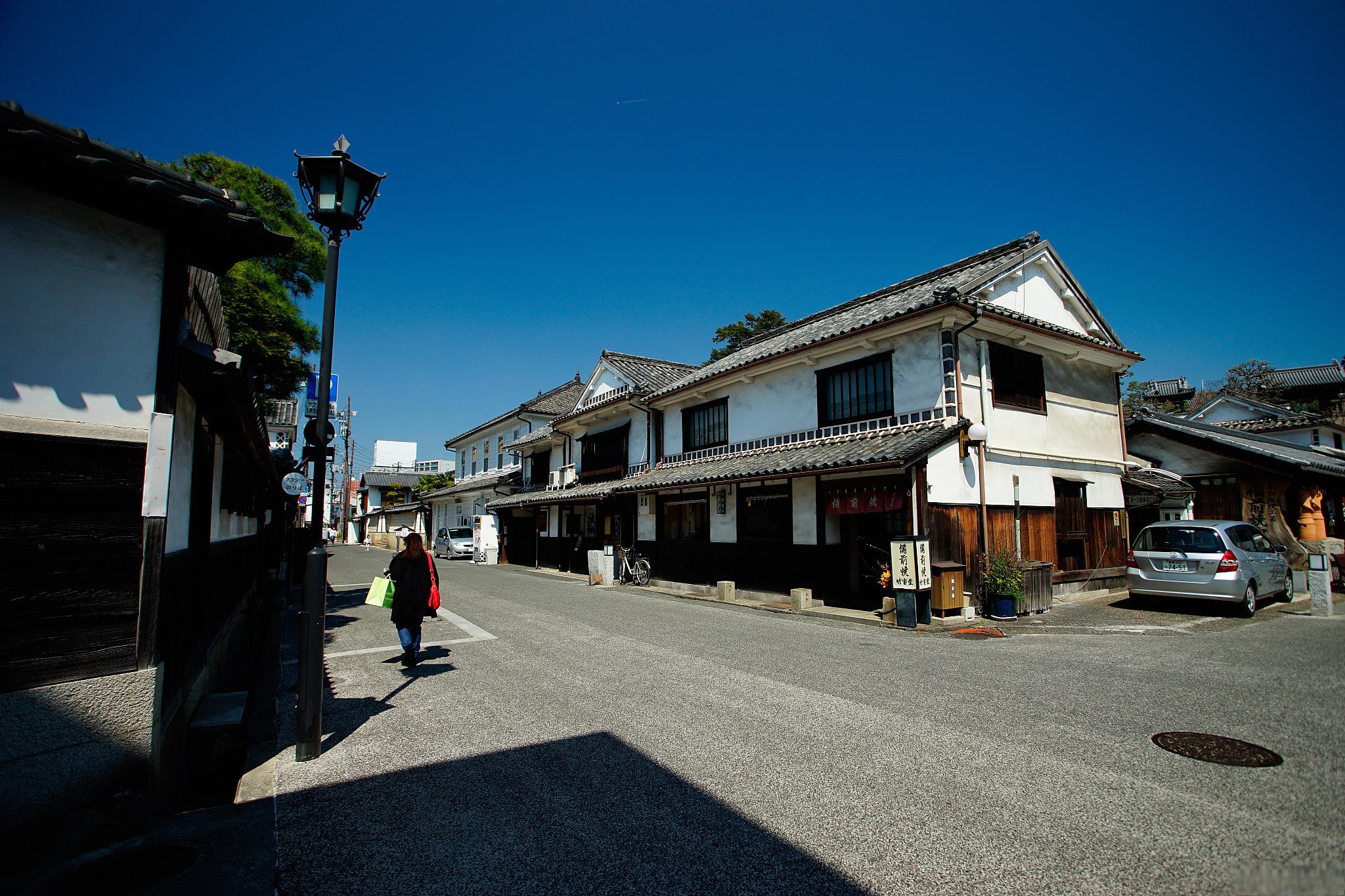鸭川市旅游攻略 鸭川市是日本一个富有历史文化底蕴的古城,位于京都府