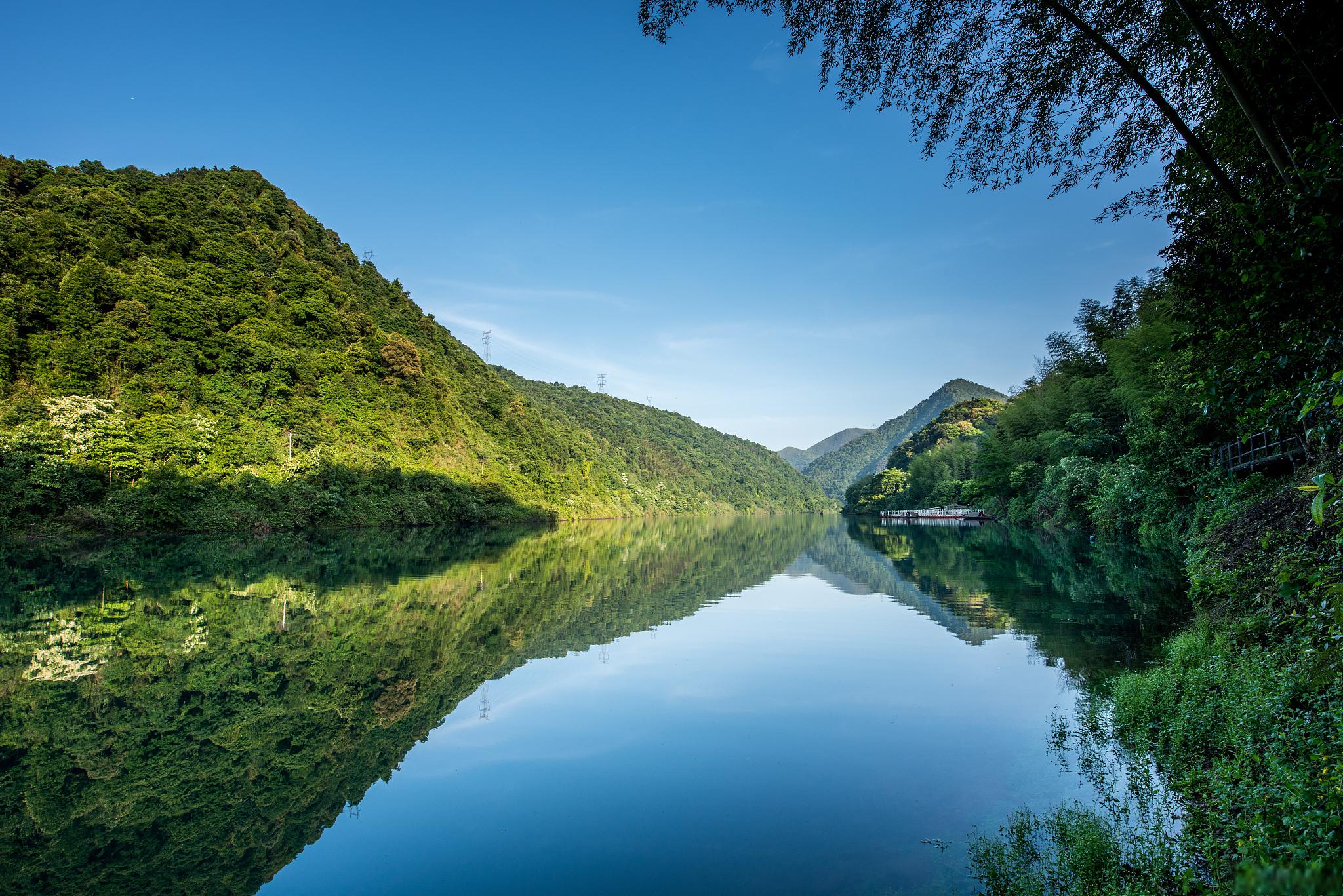 青山绿水壁纸 大自然图片